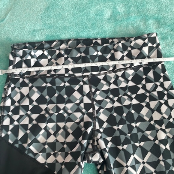 Big girl Nike leggings - Picture 3 of 6